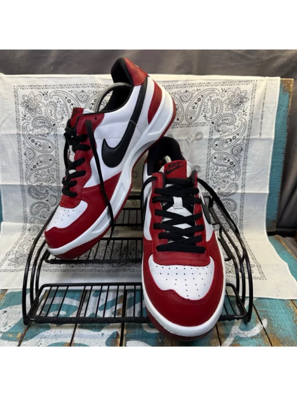 VTG 2003 Nike Ace 83 Chicago Bulls/Mcenroe Men 14 142083-105 Worm 1X